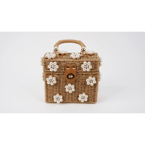 WICKER BUCKET DAISY