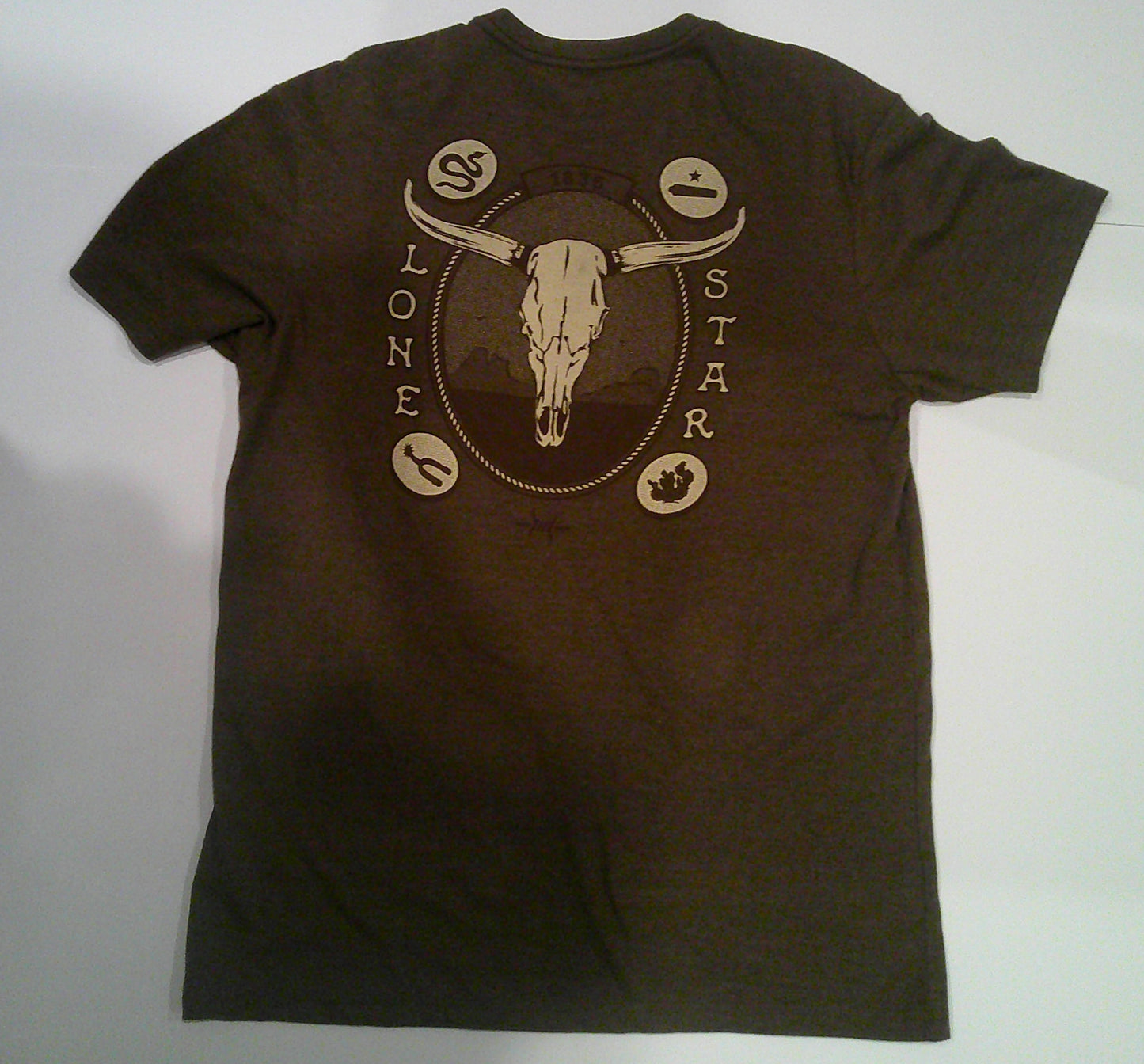 BROWN HERITAGE TEE - BORN AND BRED