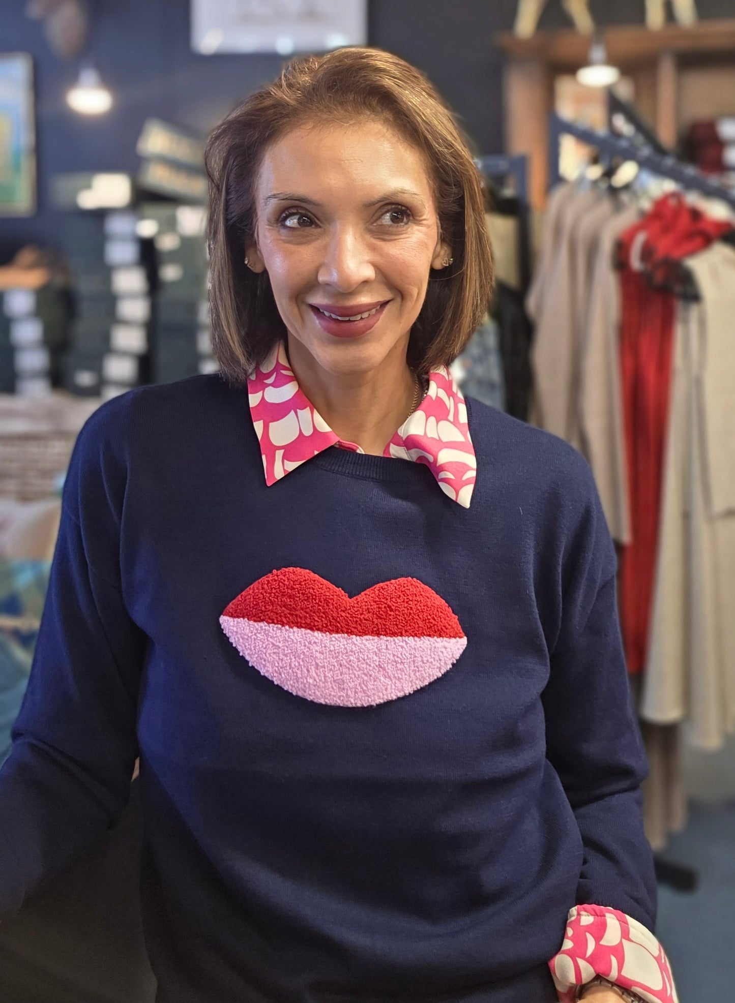 NAVY LIPS SWEATER
