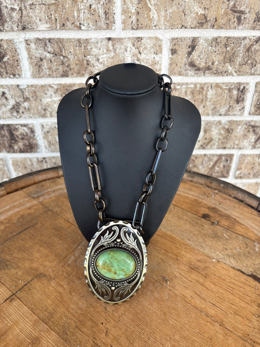 GREEN BUCKLE CHAIN