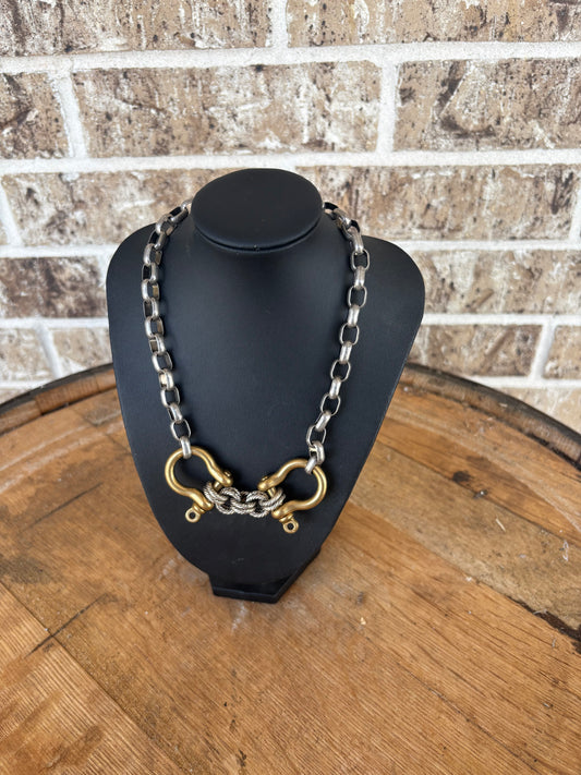 V2-14A (DOUBLE HORSEBIT CHAIN)