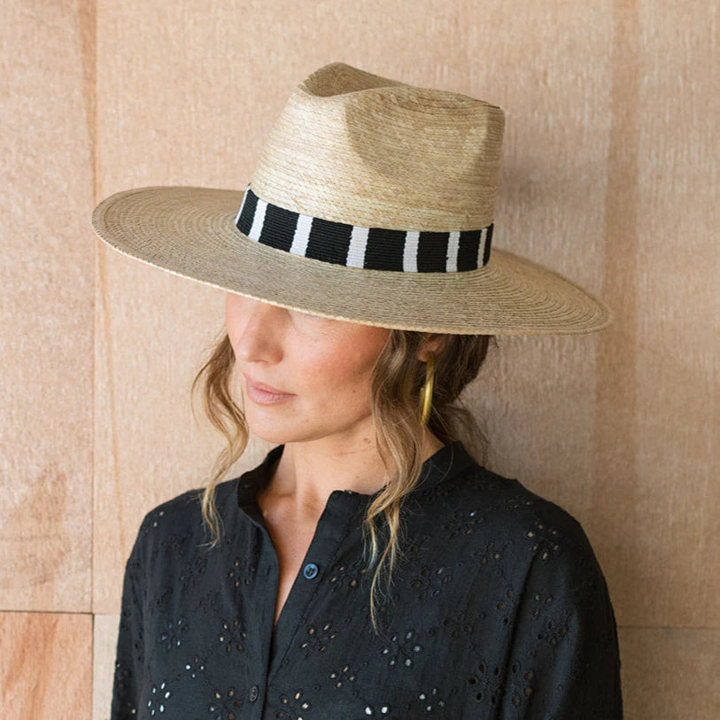 WIDE BRIM HAT