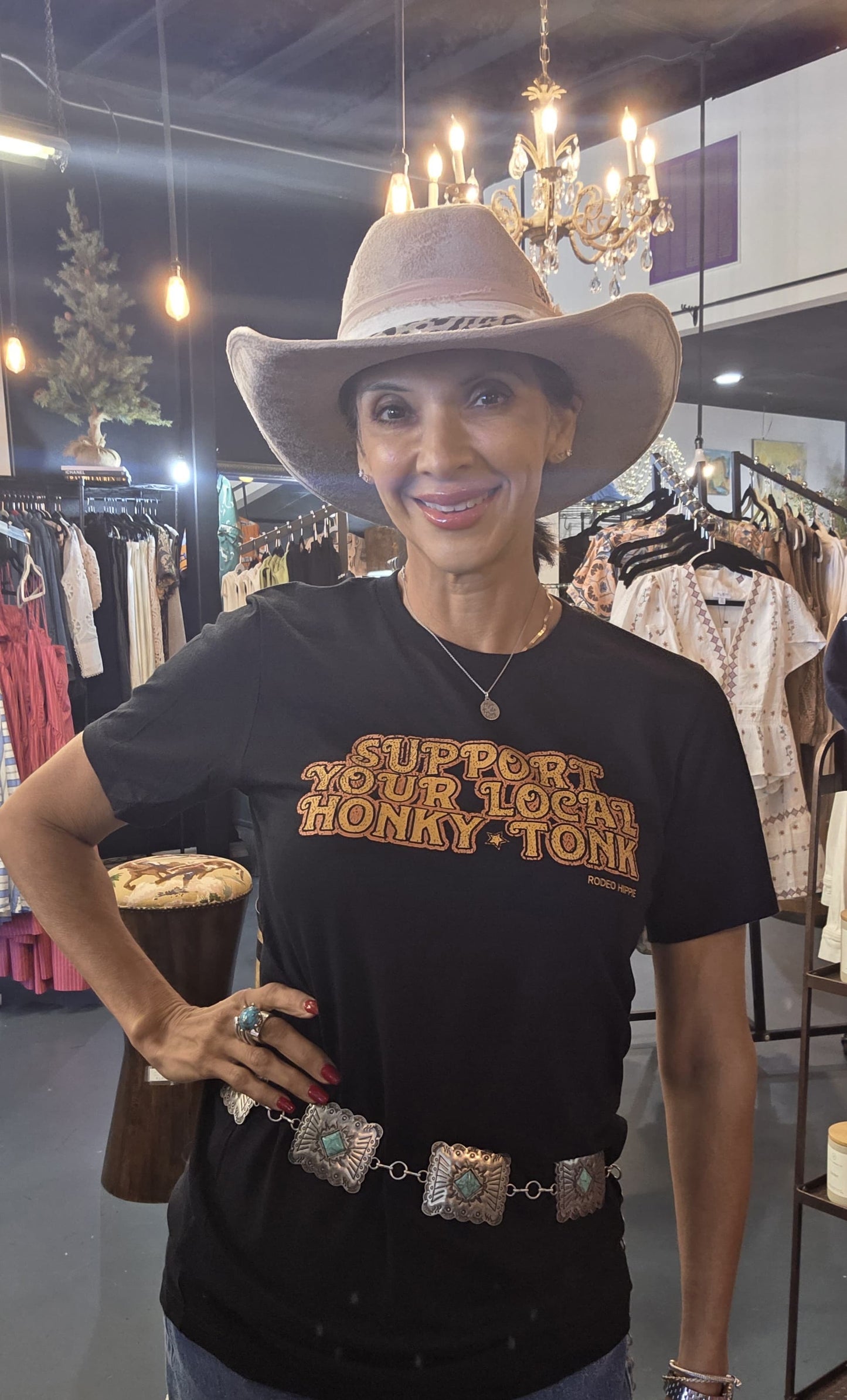 RODEO HIPPIE TEE