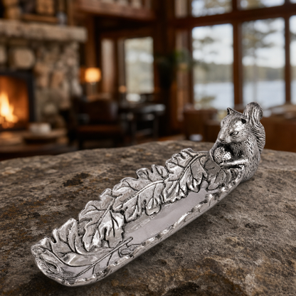 Squirrel Cracker Tray